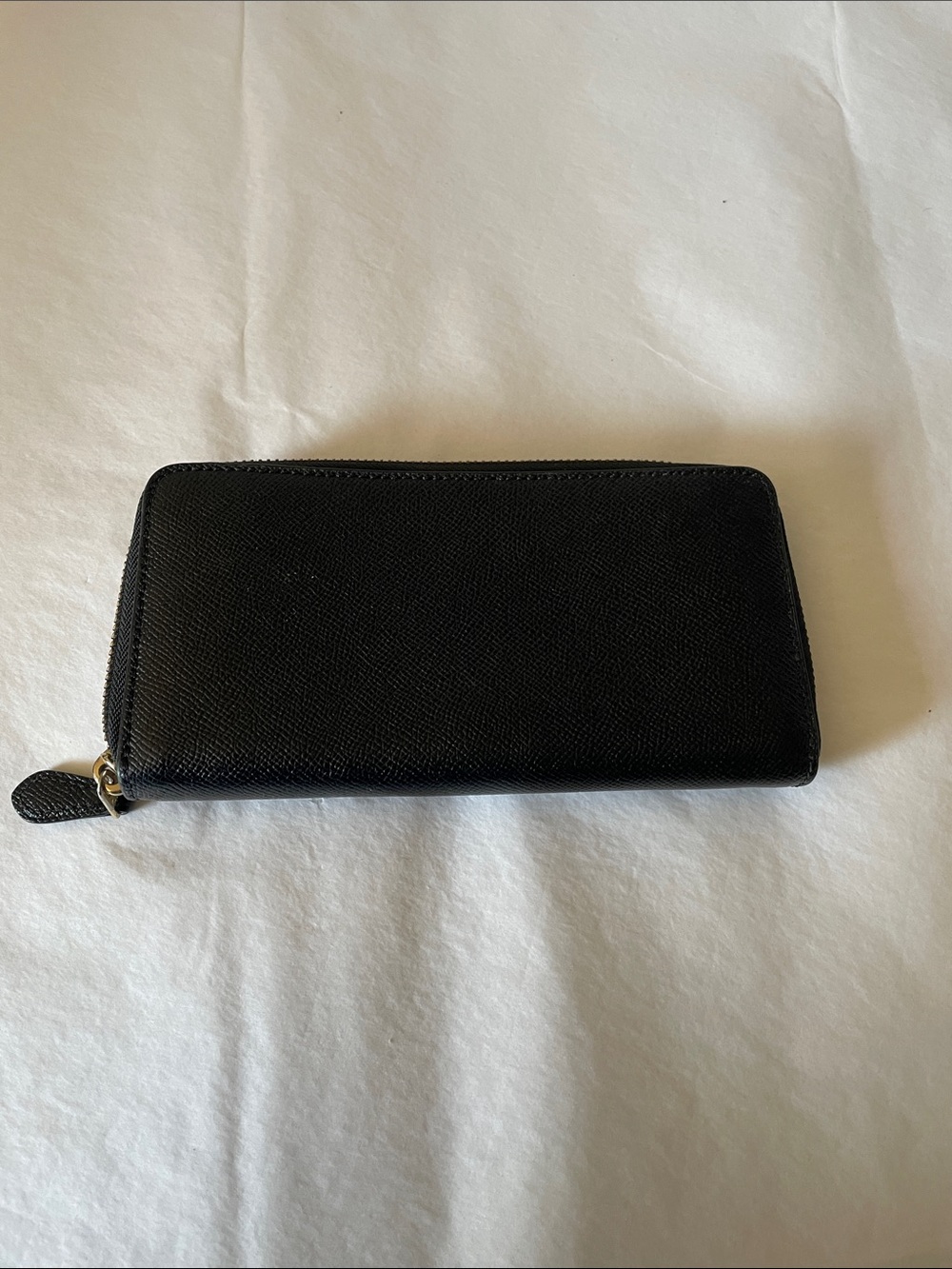 Coach wallet Black Zip-Around Saffiano Wallet with Gold Hardware - Picture 3 of 10